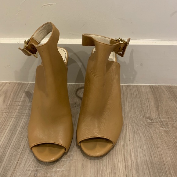 calvin klein heeled booties - Picture 2 of 4